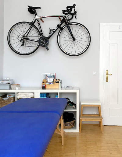 Praxis Physiotherapie & Osteopathie, Bild 1 Behandlungsraum